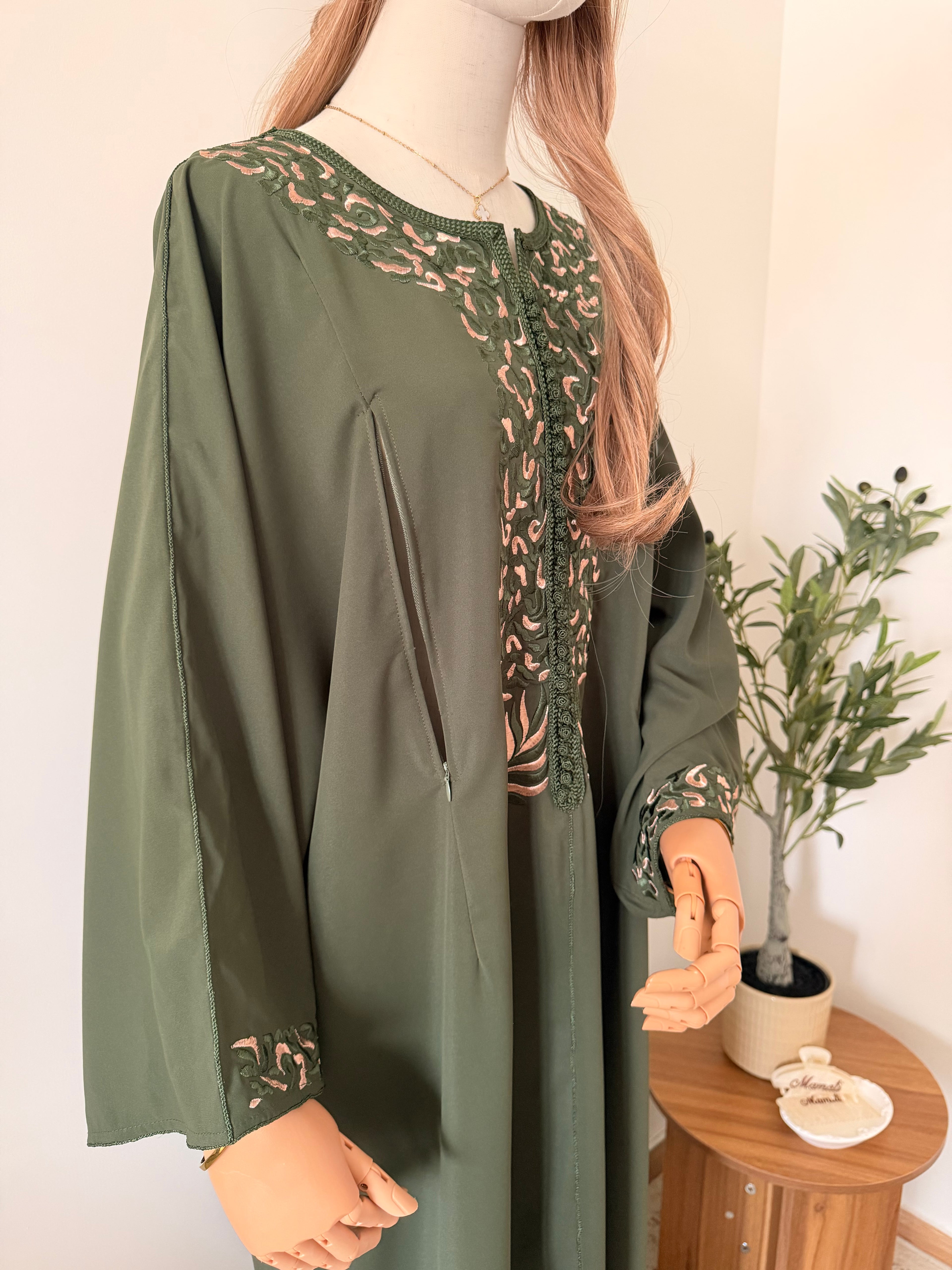 Robe Caramel - Olive