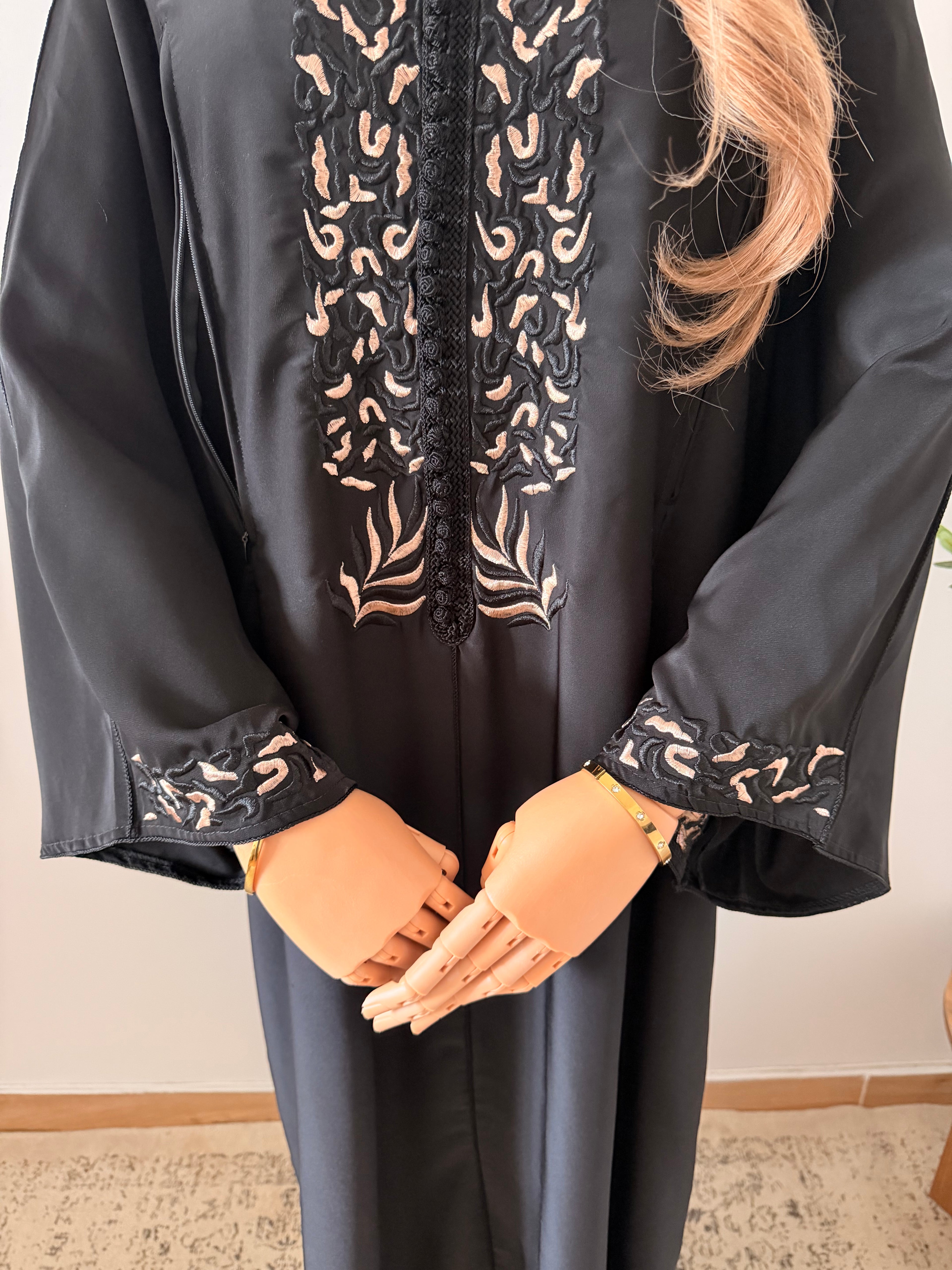 Robe Caramel - Noir